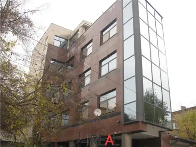 Cladire de birouri de inchiriat Piata Floreasca pretabila clinica