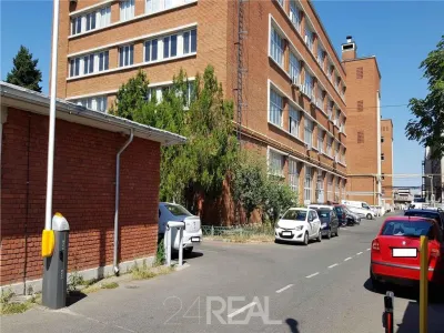 Inchiriere spatiu demisol pretabil depozitare/productie Baicului
